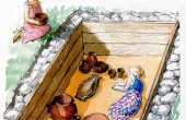 8: Rekonstruktion af den træbyggede kvindegrav på Rostved-gravpladsen. (venligst udlånt fra informationsfolder)